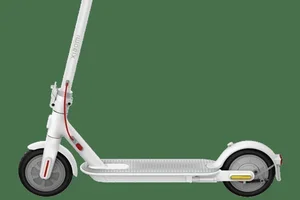 Rulla in hösten med Xiaomi Electric Scooter 3 Lite 🛴