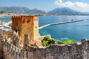 🌴 Förläng sommaren med en semester i Turkiet