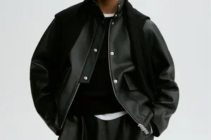 A newly arrived exclusive duo