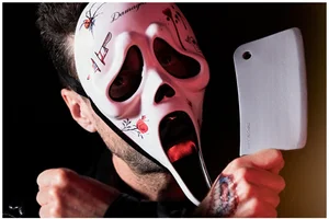 Get spooky this Halloween with temporary tattoos! 🎃