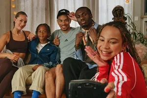 adidas: Ge bort något unikt