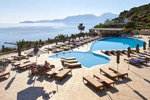 Tomten kommer tidigt i år