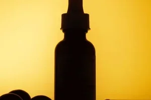 Meet Caffeine 3% + Escin 1% Face Serum.